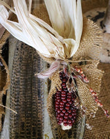Wagner Corn Mold with Decorative Corn Cobs