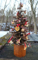 Dry Measure Williamsburg Christmas Inspired Tree