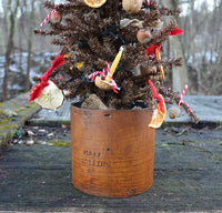 Dry Measure Williamsburg Christmas Inspired Tree