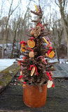 Dry Measure Williamsburg Christmas Inspired Tree