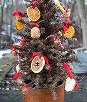 Dry Measure Williamsburg Christmas Inspired Tree