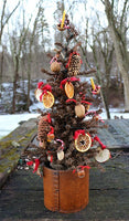 Dry Measure Williamsburg Christmas Inspired Tree