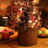 Dry Measure Williamsburg Christmas Inspired Tree