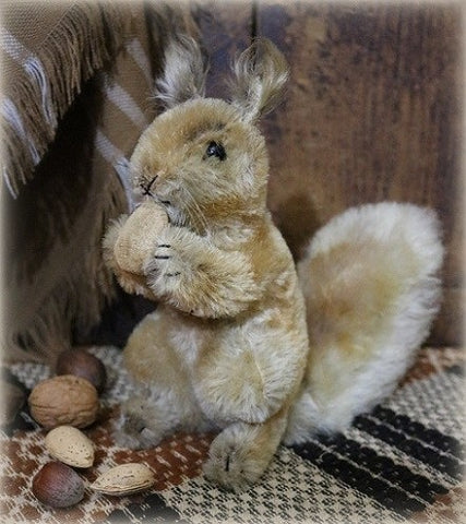 Steiff Squirrel Possy