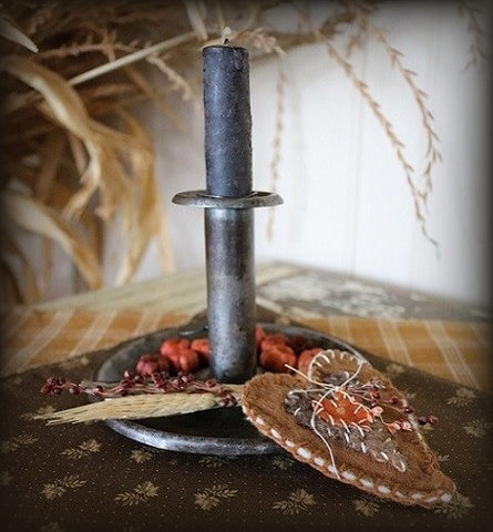 Tin Push Up Candleholder Autumn with Heart