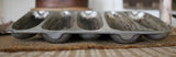Wagner Corn Mold with Decorative Corn Cobs
