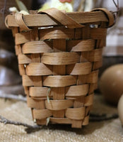 Ironstone Marble Wedgewood Plate Easter Hen in Basket