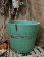 Berry Bucket Green Paint with Autumn Flavor