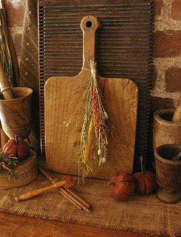 Breadboard Cutting Board Lollipop Handle Antique Nice Wear