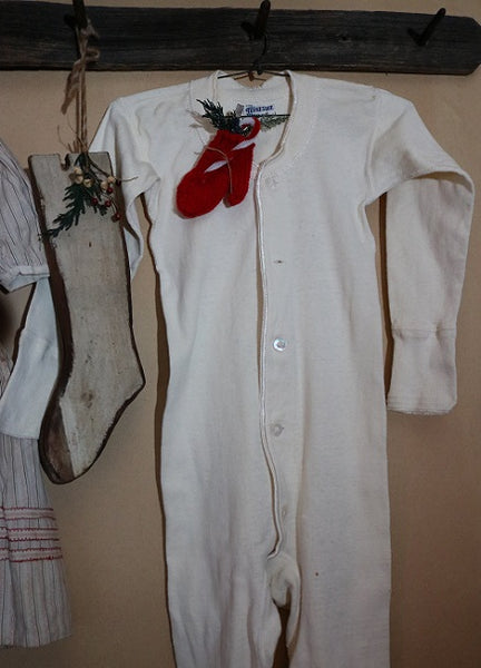 Vintage Child's Long Johns Union Suit Creamy Beige Neat – Fanatic's Country  Attic