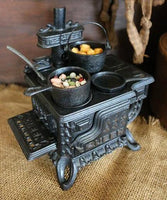 Toy Queen Stove With Accessories Neat