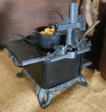 Toy Queen Stove With Accessories Neat