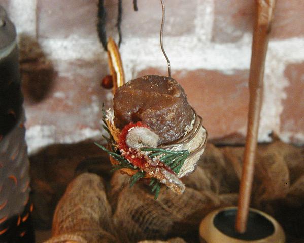 Primitive Feather Tree Decorated Old Dovetailed Box Christmas