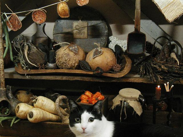 Primitive Artisan Made Trencher Gourds Broom Autumn Gathering